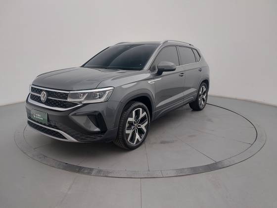 VOLKSWAGEN TAOS 1.4 250 TSI TOTAL FLEX HIGHLINE AUTOMÁTICO